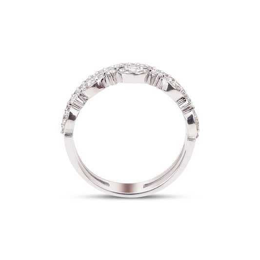 The Glisten Diamond Ring