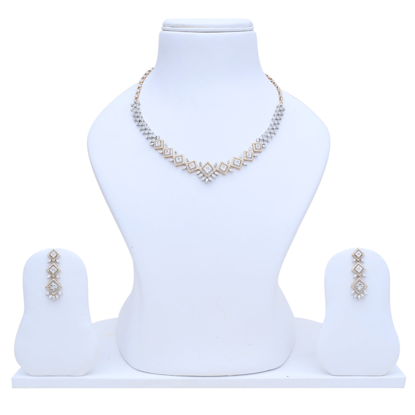 The Square Garland Diamond Necklace Set