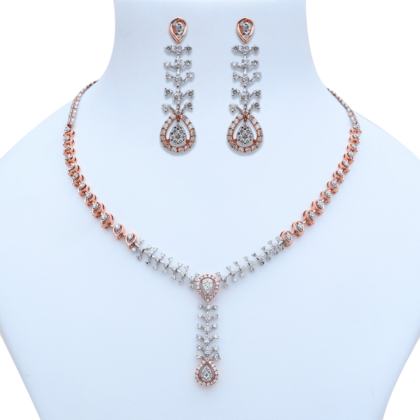 The Love Knot Diamond Necklace Set