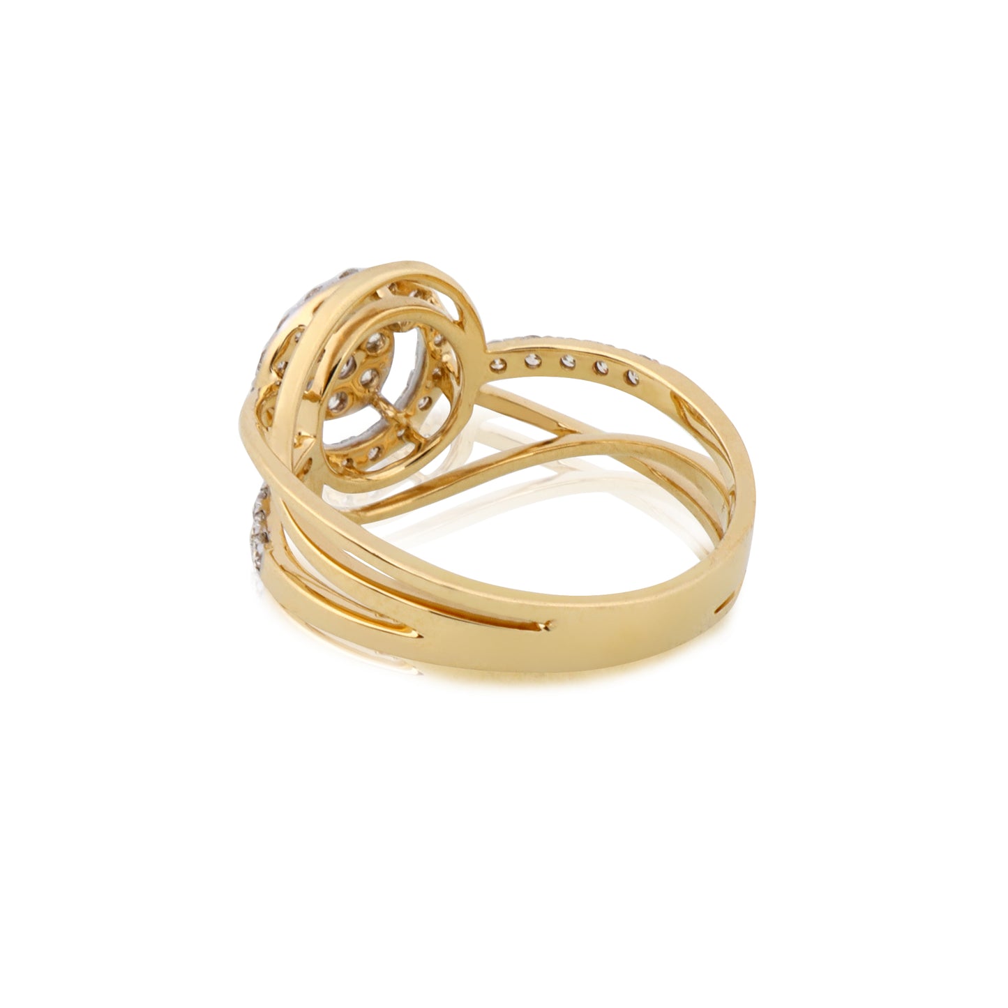 The Classic Diamond Ring